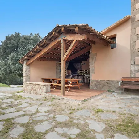 Masoveria De Vilanova Farm stay Sagas