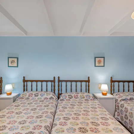 Farm stay Masoveria De Vilanova Sagas