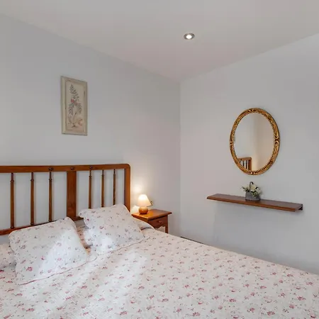 Farm stay Masoveria De Vilanova *