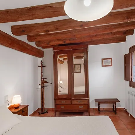 Farm stay Masoveria De Vilanova Sagas